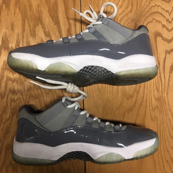 Jordan Cool Grey 11’s 11 lows OG Box Size 9.5 - Picture 3 of 6